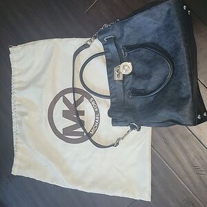 Michael Kors Hamilton bag with dust bag